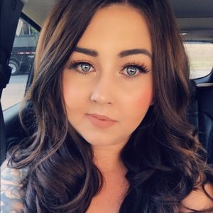 Meet your Posher, Jess